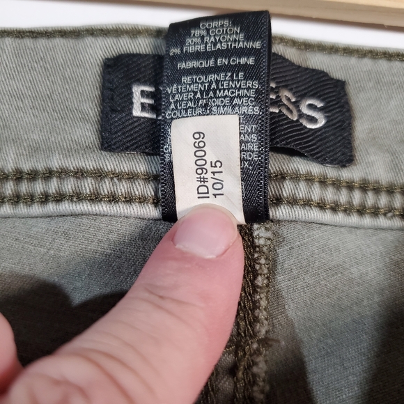 Express Women's Sage Skinny Jeans - Picture 7 of 8